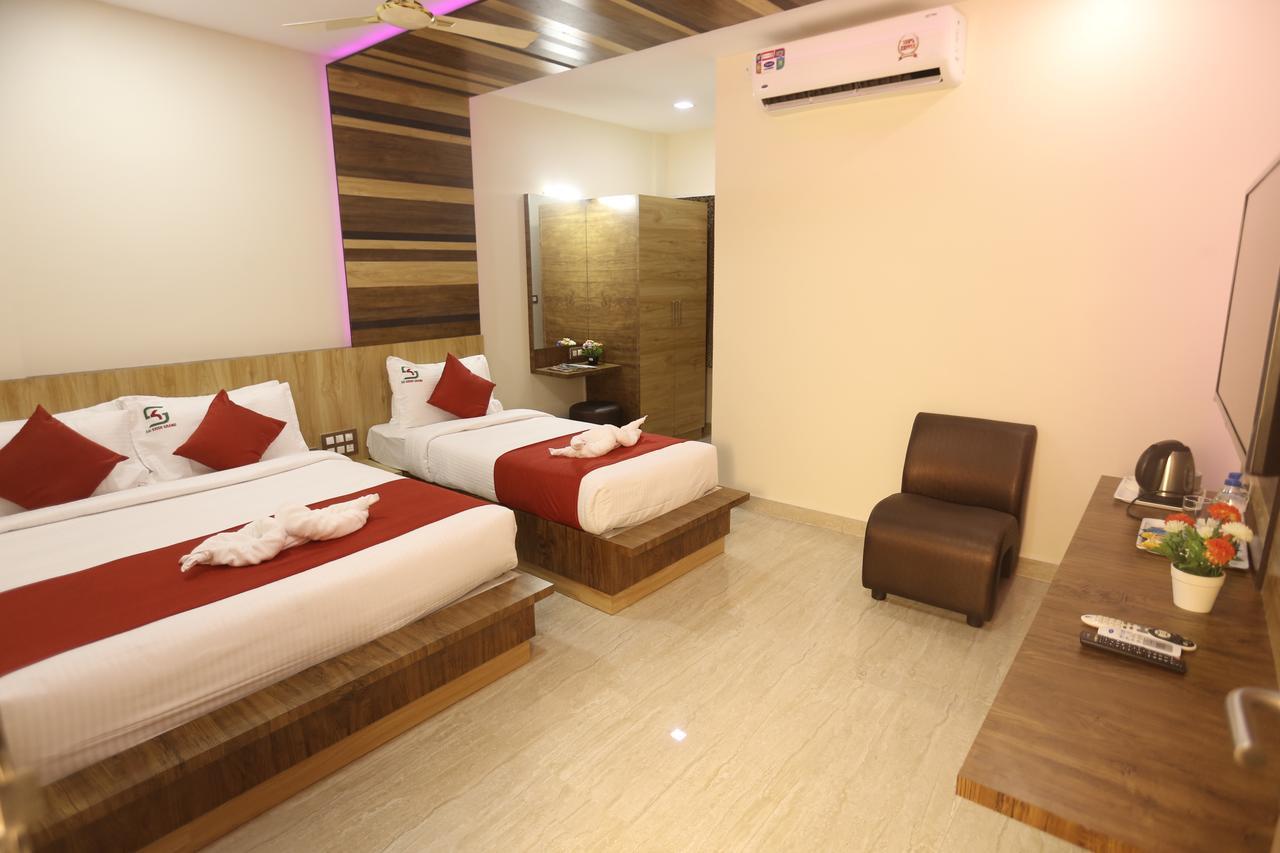 Hotel Sai Krish Grand Chettippattu 외부 사진
