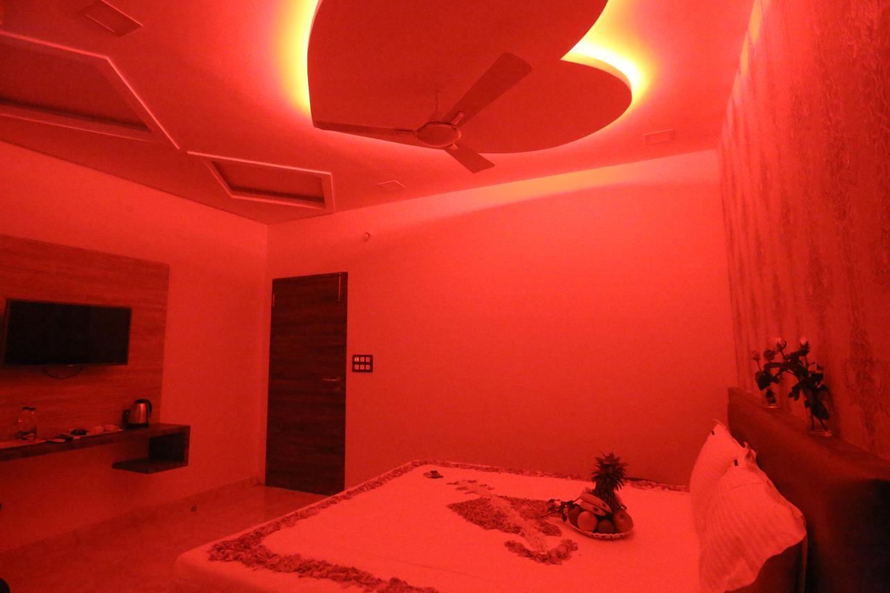 Hotel Sai Krish Grand Chettippattu 외부 사진