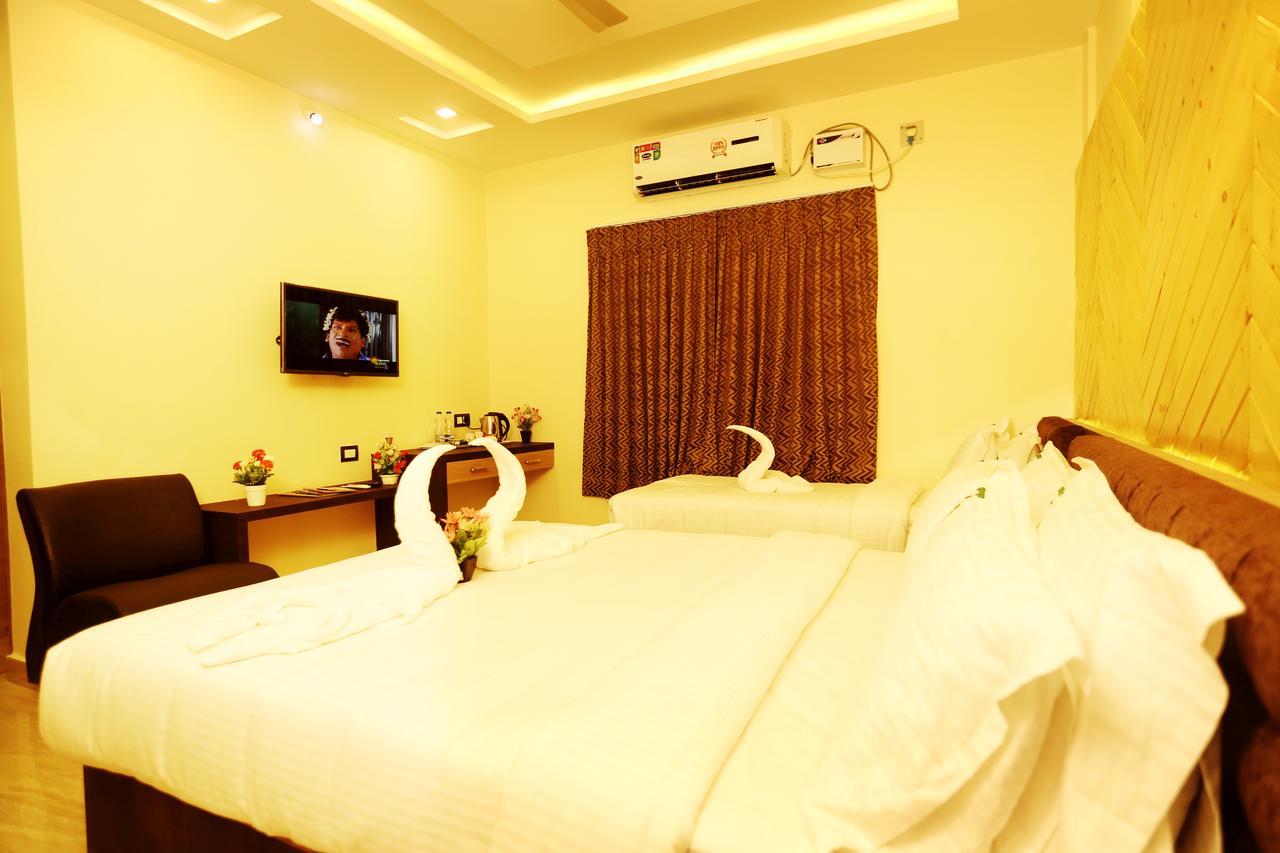 Hotel Sai Krish Grand Chettippattu 외부 사진
