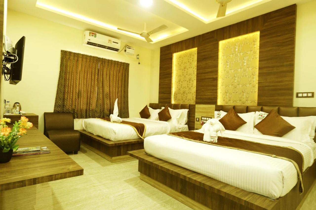 Hotel Sai Krish Grand Chettippattu 외부 사진