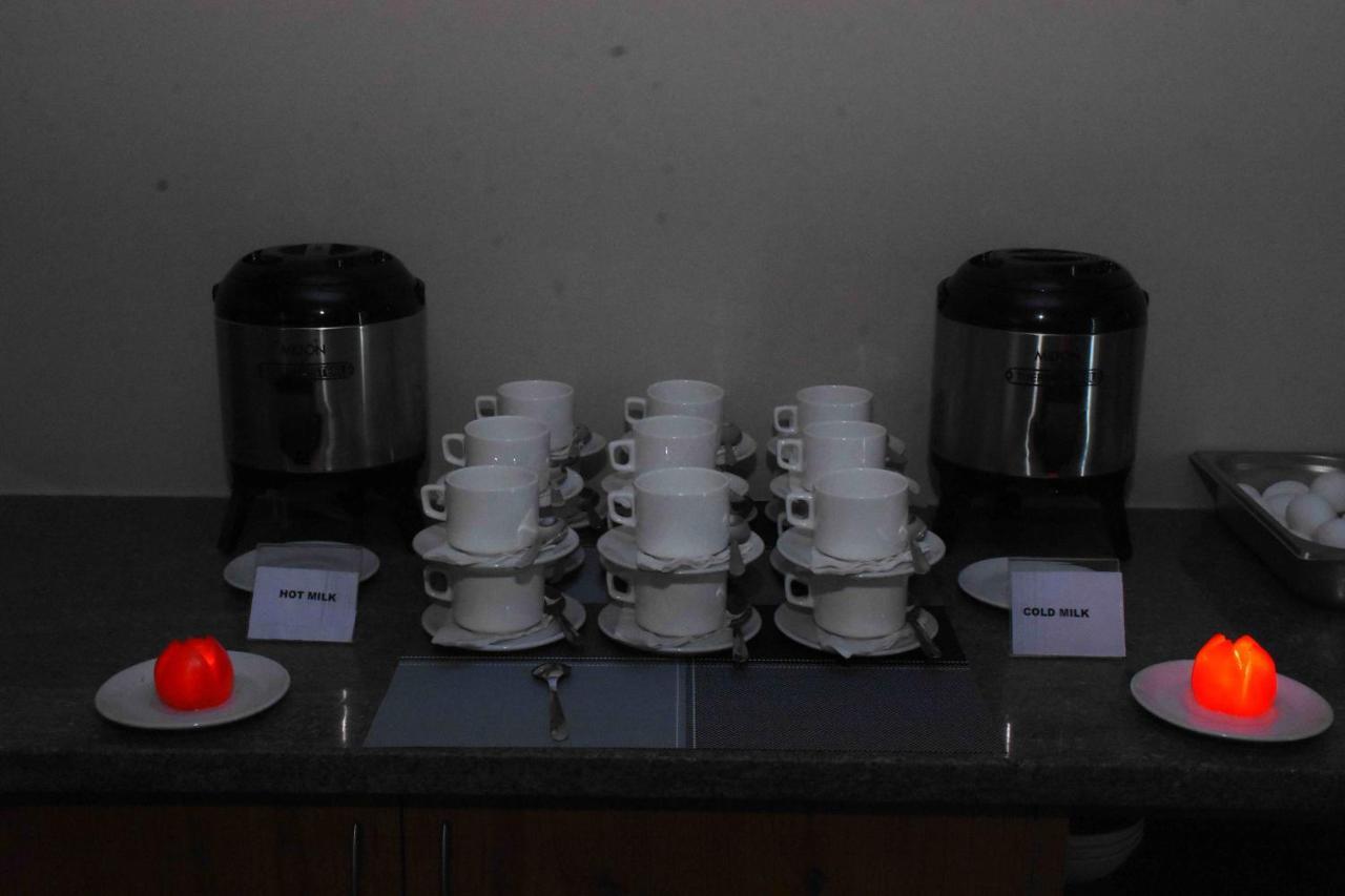 Hotel Sai Krish Grand Chettippattu 외부 사진